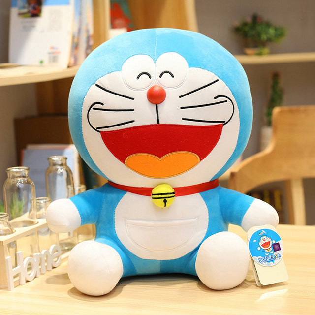 Cùng chào đón với đồ chơi bông nhân vật Doraemon dễ thương từ bộ phim Stand By Me Doraemon. Sở hữu một chiếc túi trong tay và vẻ ngoài đáng yêu, các fan nhí của Doraemon sẽ không thể ngăn được sự hào hứng khi nhìn thấy chiếc bông này.