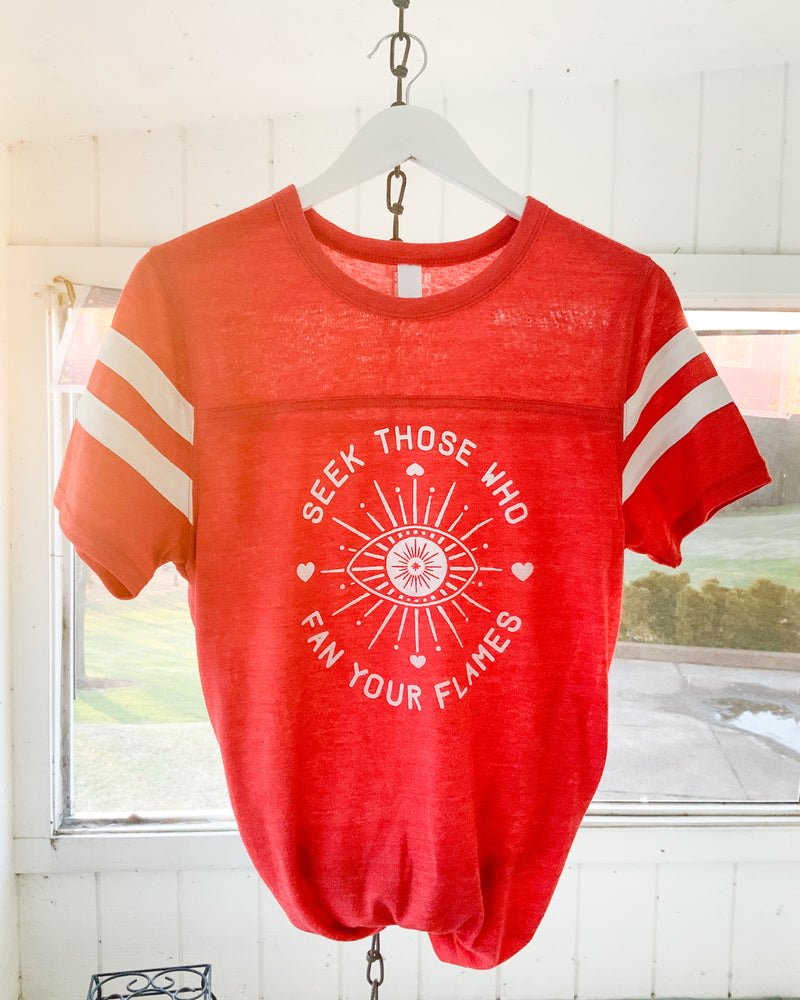 red vintage tee