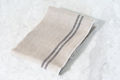 https://cdn.shopify.com/s/files/1/0247/3967/products/BlackStripeTowel_384x256.jpg?v=1587168639