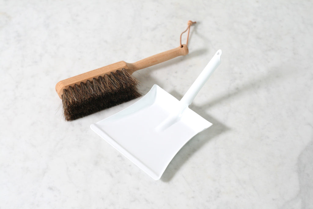 kids dustpan and brush