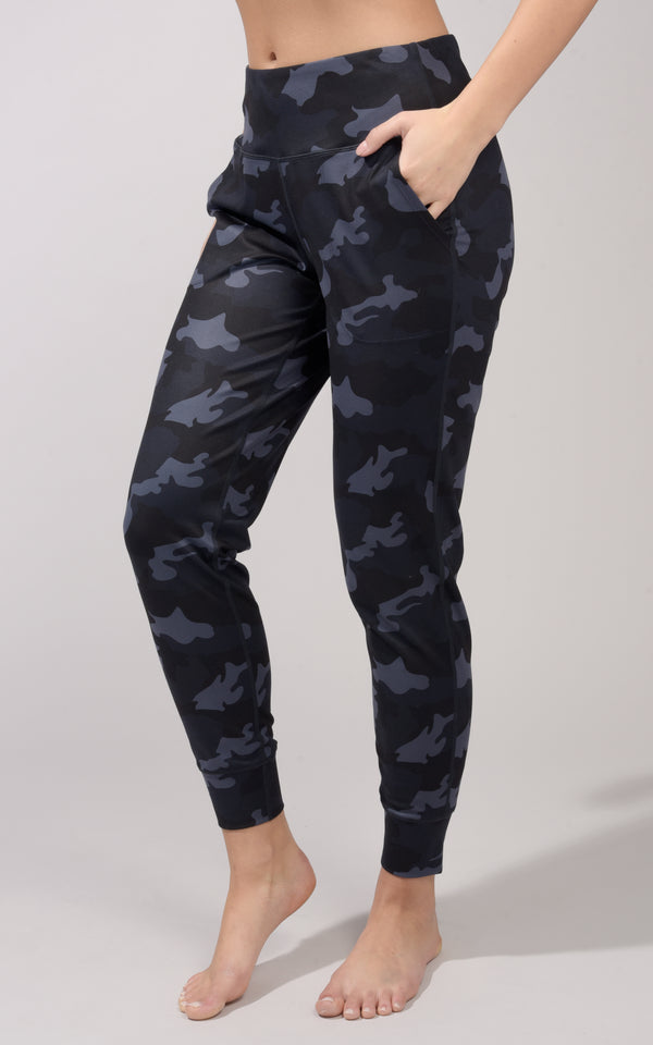 Yogalicious Leggings Lux Women Plus Size 1X Black Yoga Camo Phone Pocket