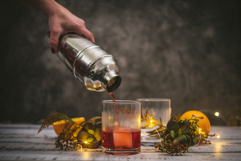 Préparation du cocktail Negroni