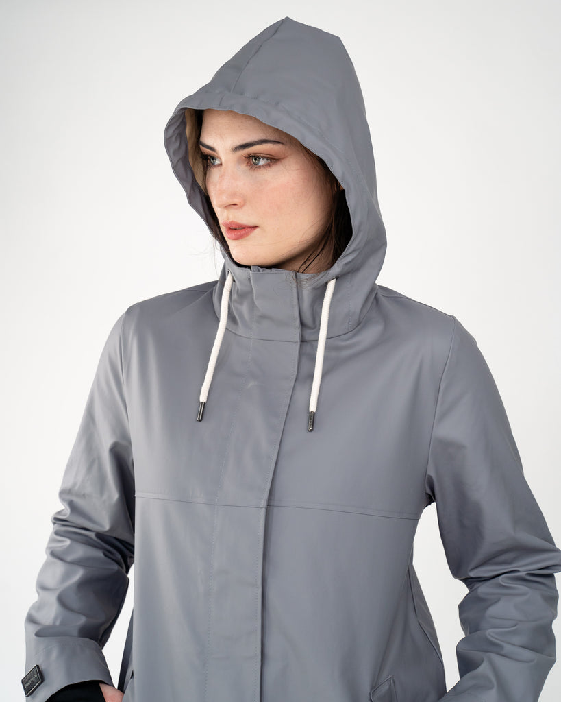 Mernini - Raincoats built to keep you dry. – mernini