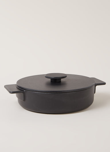Serax Surface Enameled Cast Iron Dutch Oven, Green or Black, 4