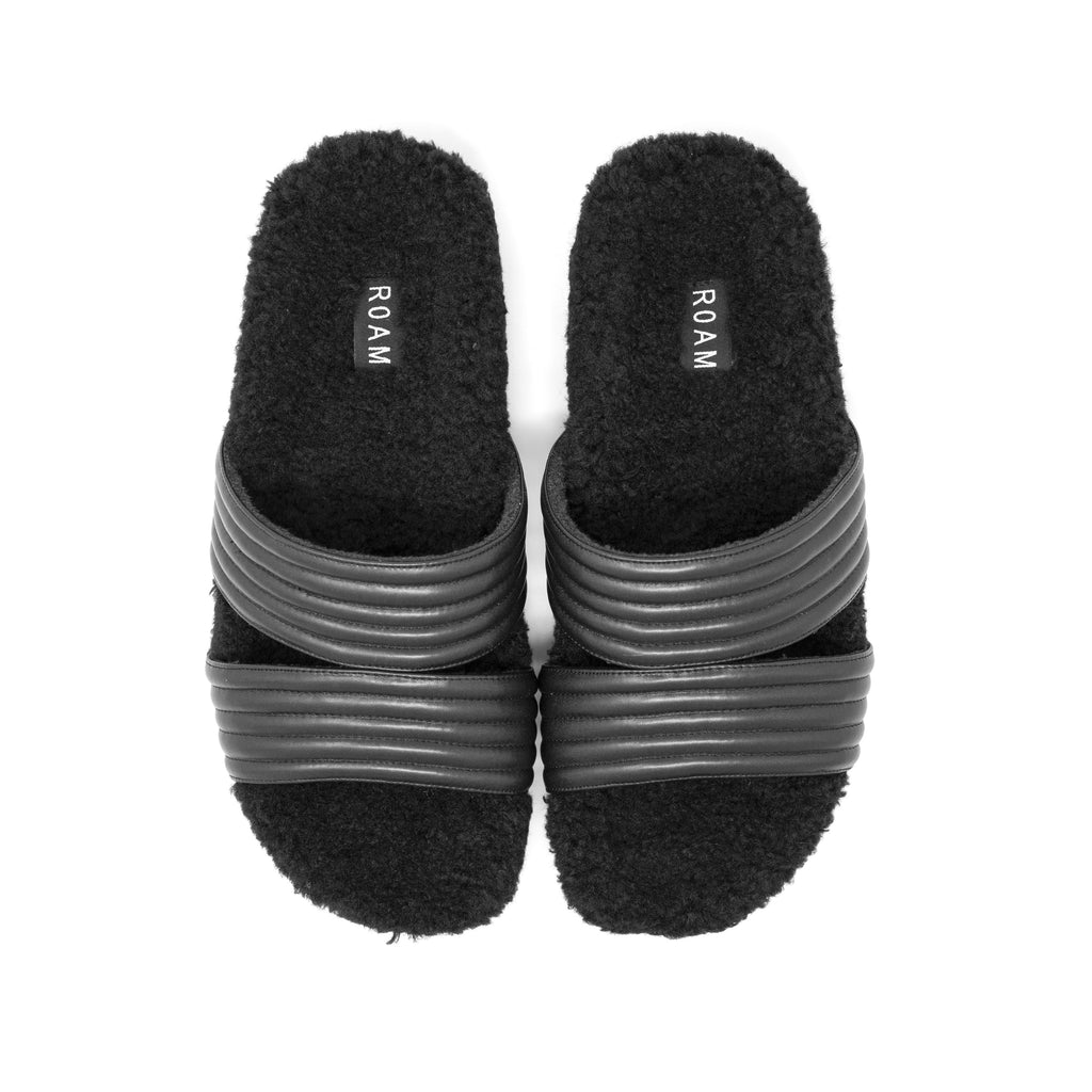 Slippers – R0AM