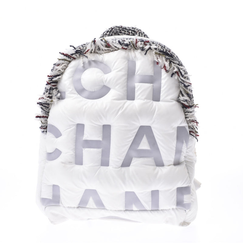 CHANEL DUDONE White Women's Daypack CHANEL Used – 銀蔵オンライン
