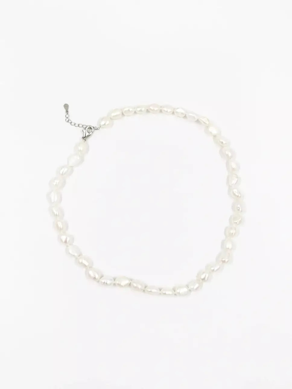  SmykkeWho Is She Pearl Chain - Pearl