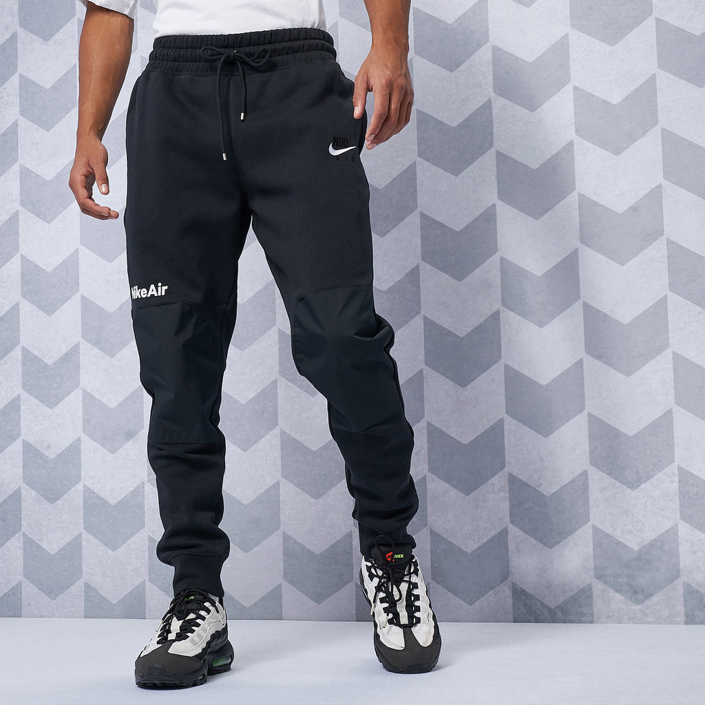 nike air fleece jogger