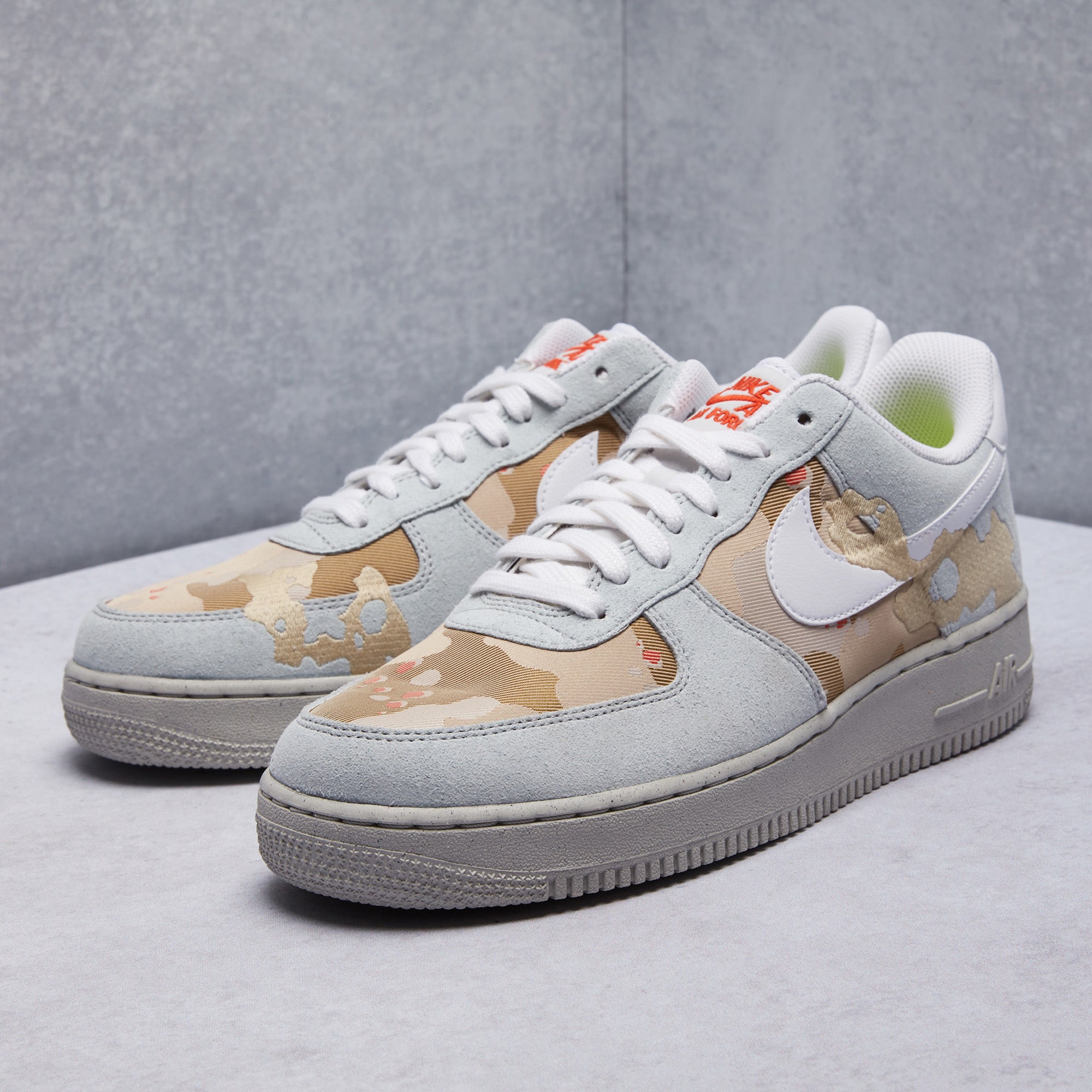 Nike AIR FORCE 1 '07 LX Shoe | Dropkick