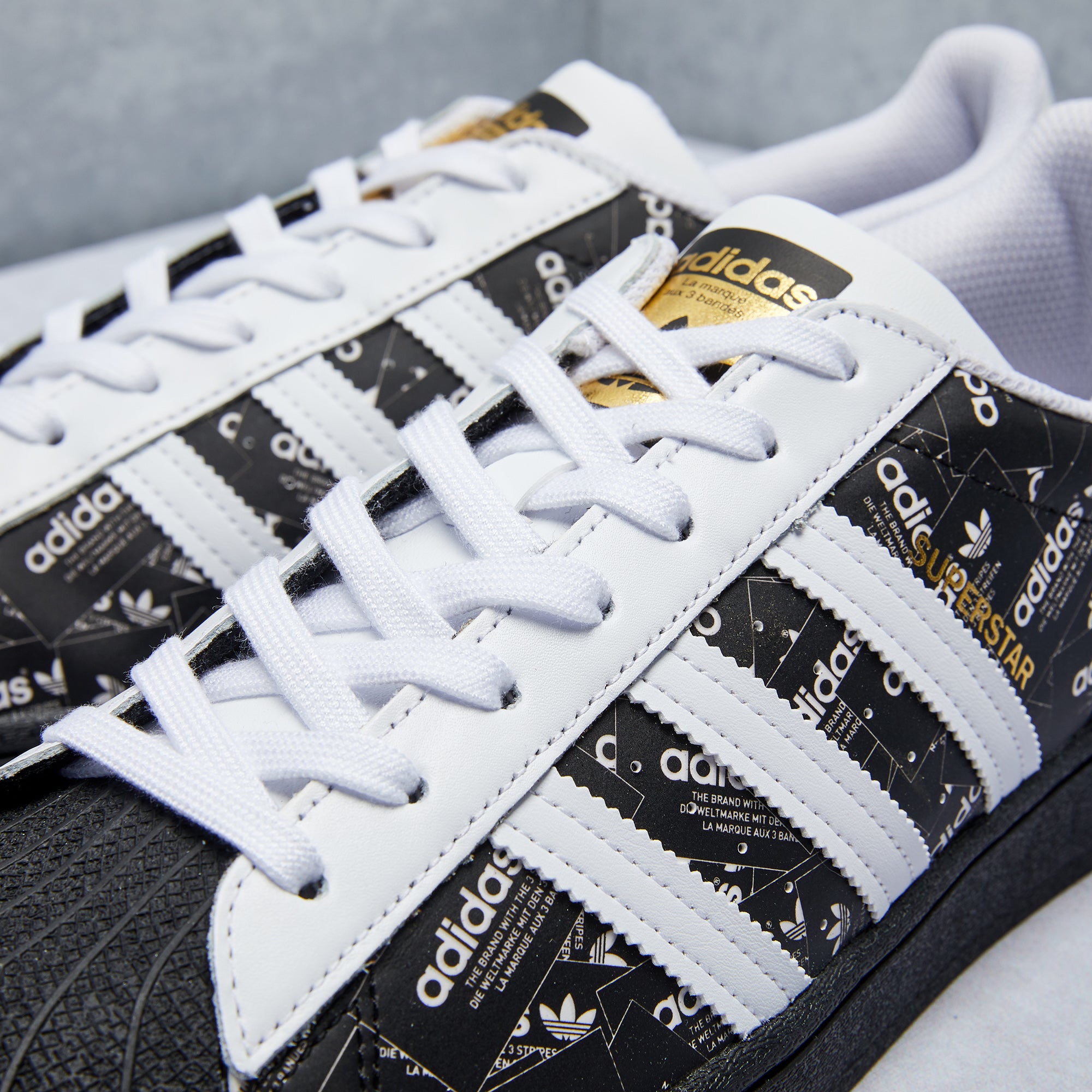 Adidas Originals Superstar Reflective Shoe Dropkick 4086