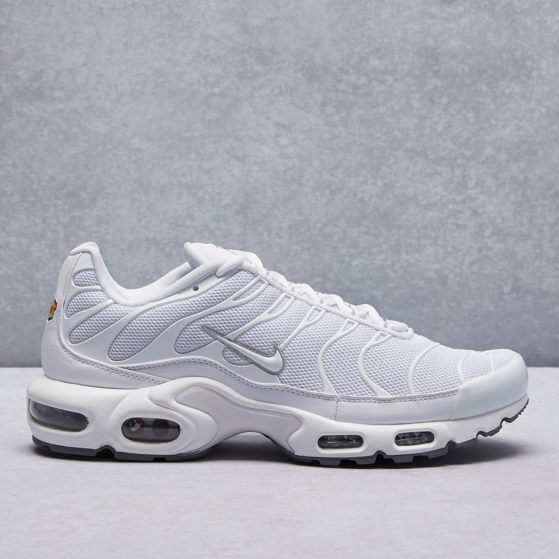 Nike Air Max Plus Shoe Dropkick