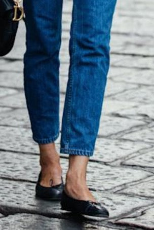 ballet flats with mom jeans