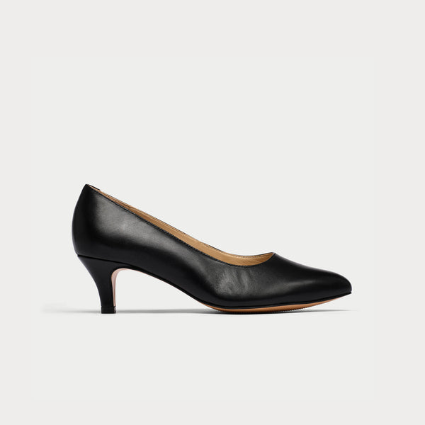 Calla | Ava | Black Leather | Kitten heeled dress shoes for bunions