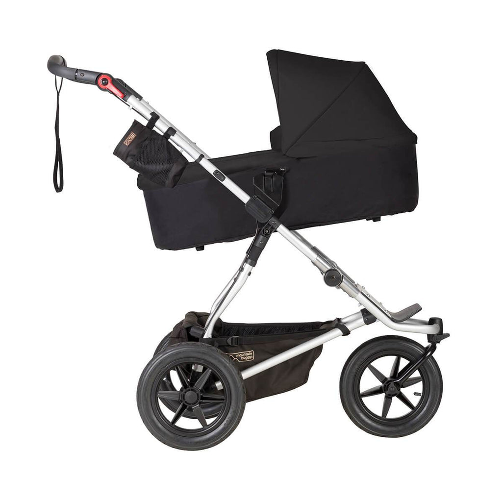 mountain buggy pram with capsule