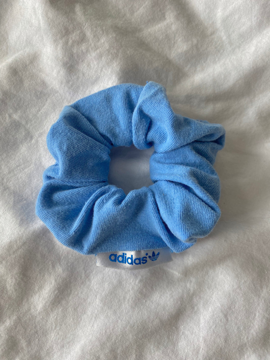 adidas scrunchie