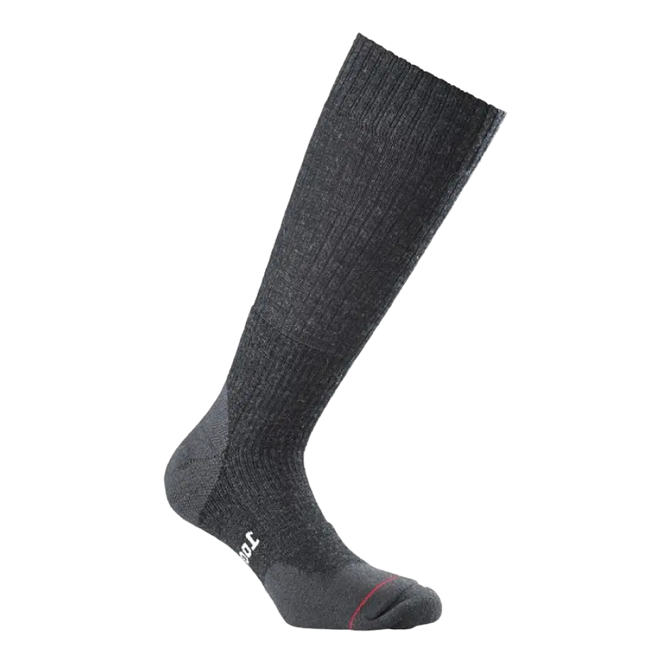 1000 Mile Fusion Walk Socks for Men in Charcoal