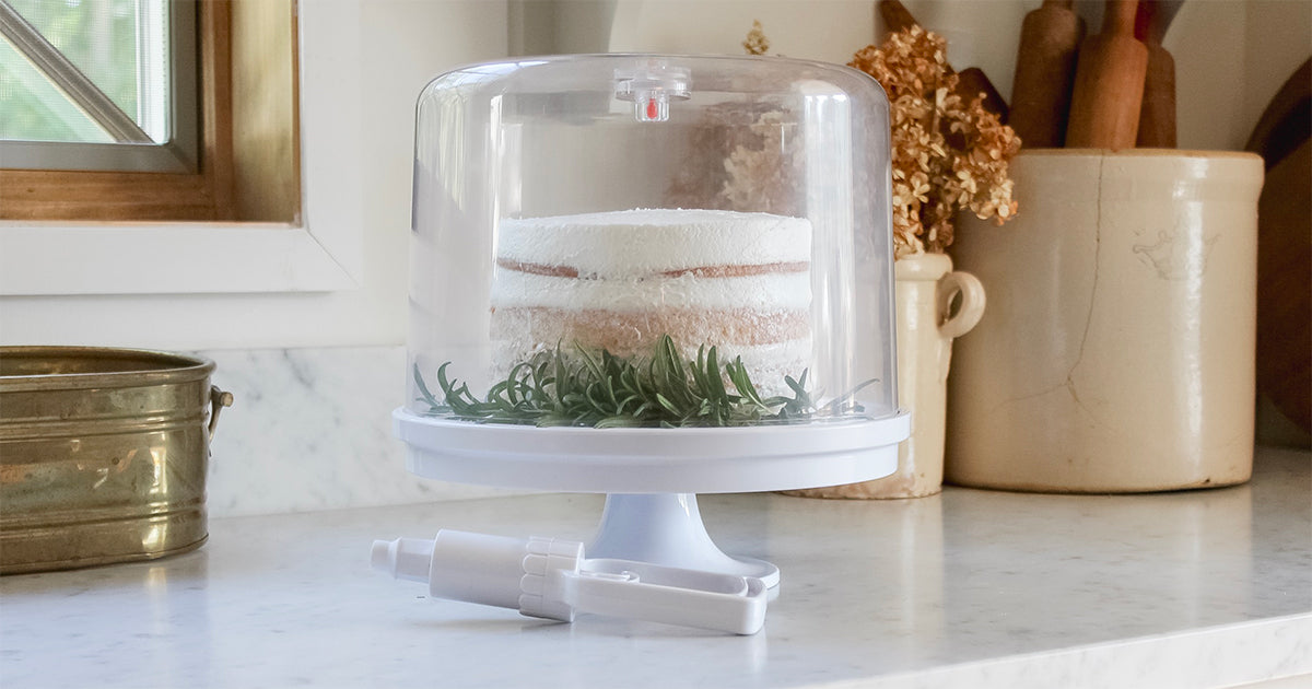 KeepCake wedding cake freezer container