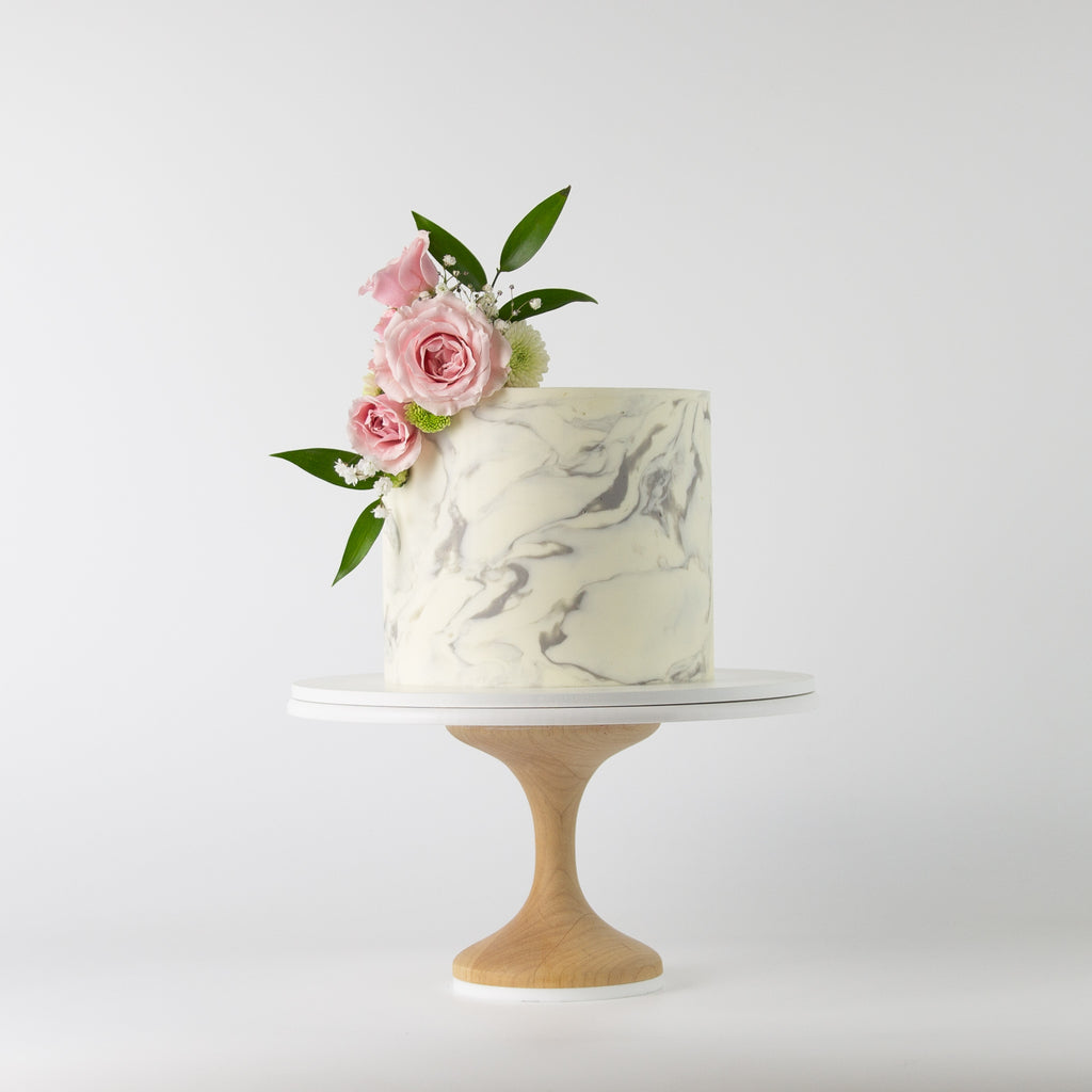 How to Put Fresh Flowers on a Cake - Tutorial and Video