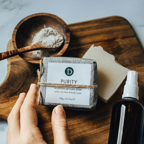 Deerieo Purity Face and Body natural soap with white clay is gentle and moisturising to the skin.