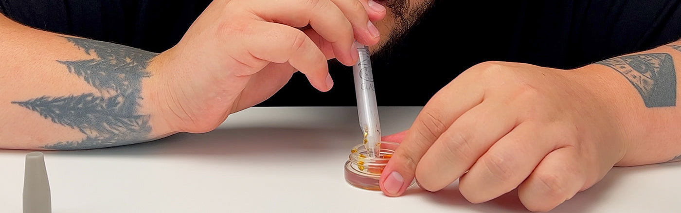 how to use a glass dab straw