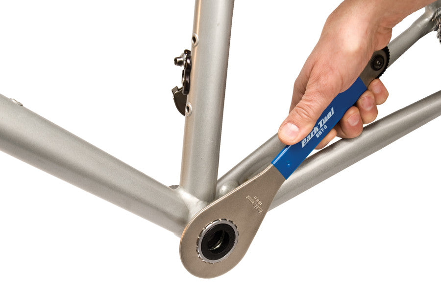 bike bottom bracket tool