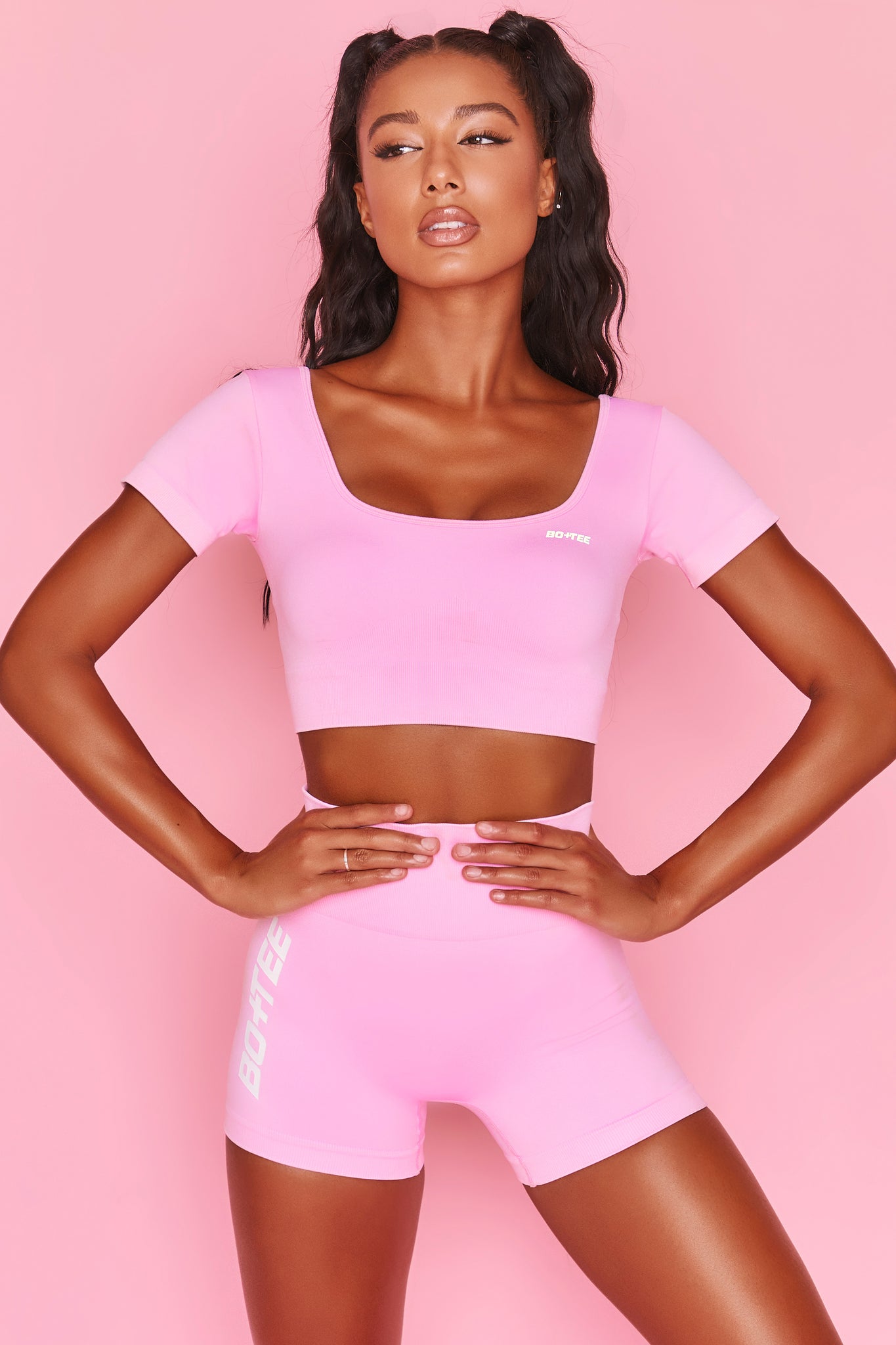 Elevate Seamless Short Sleeve Crop Top in Pink | Bo+Tee