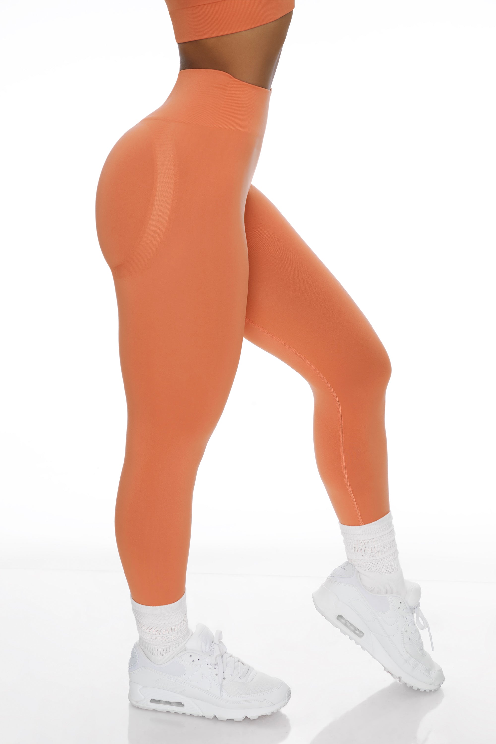 Superset - Petite Full Length Leggings in Focus Peach