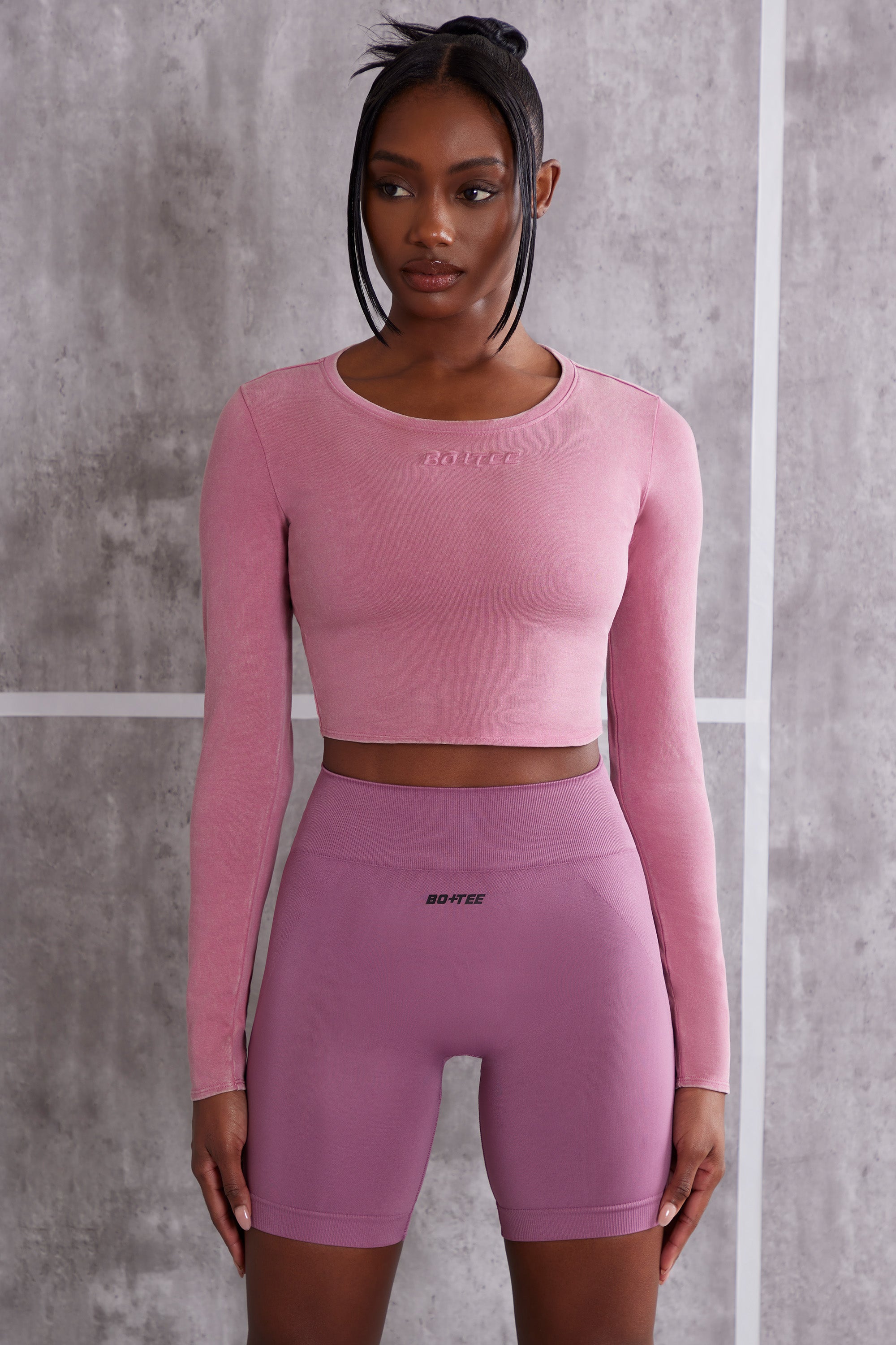 Refocus - Long Sleeve T-Shirt in Rose