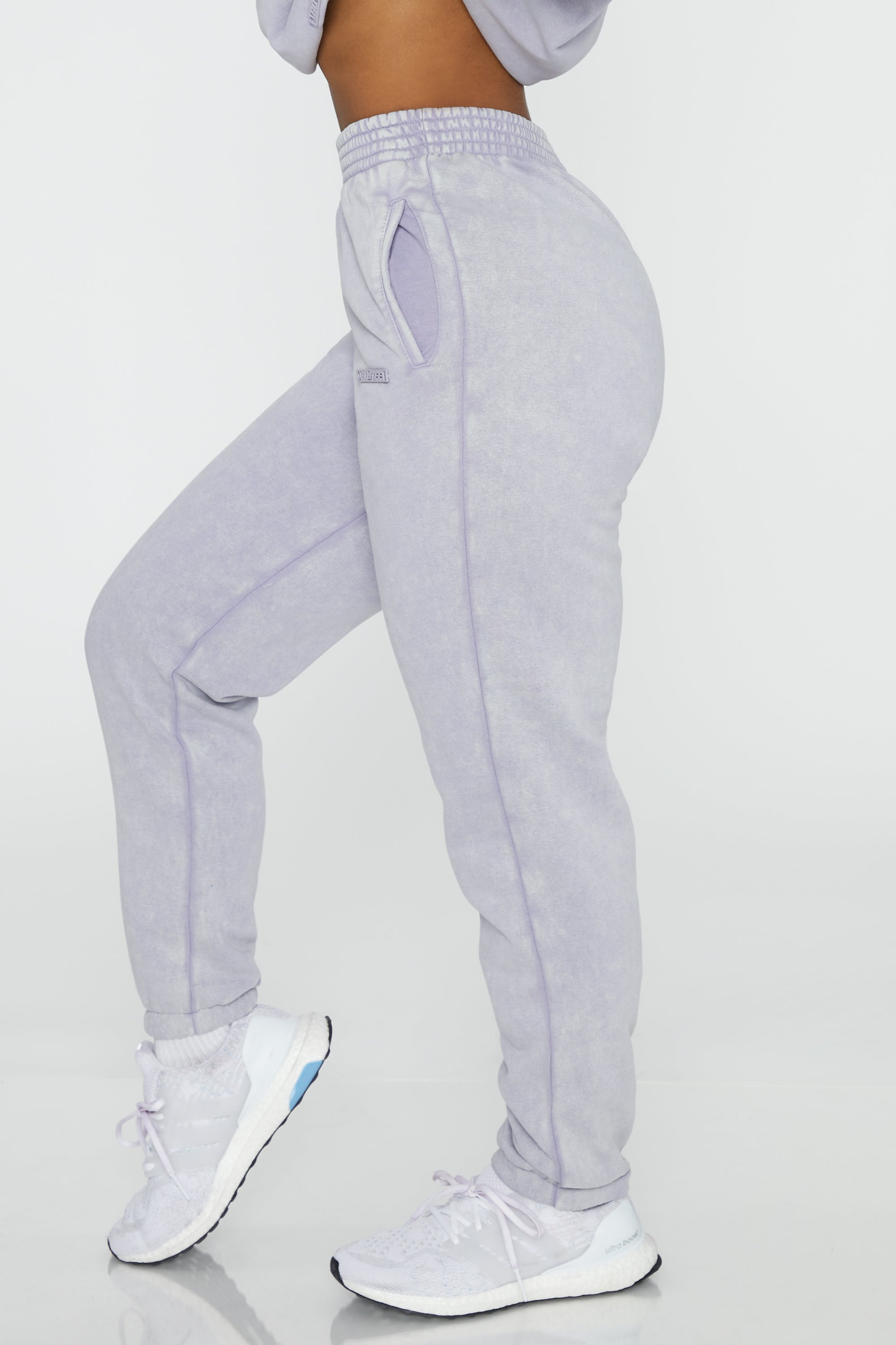 Renew - Cuffed Joggers in Lilac