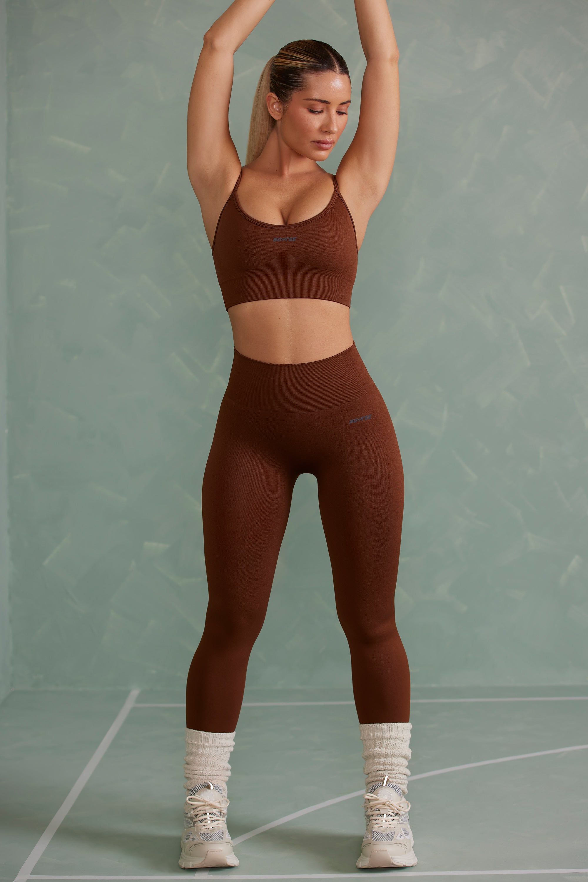 Mindset - Cut Out Define Luxe Sports Bra in Mocha