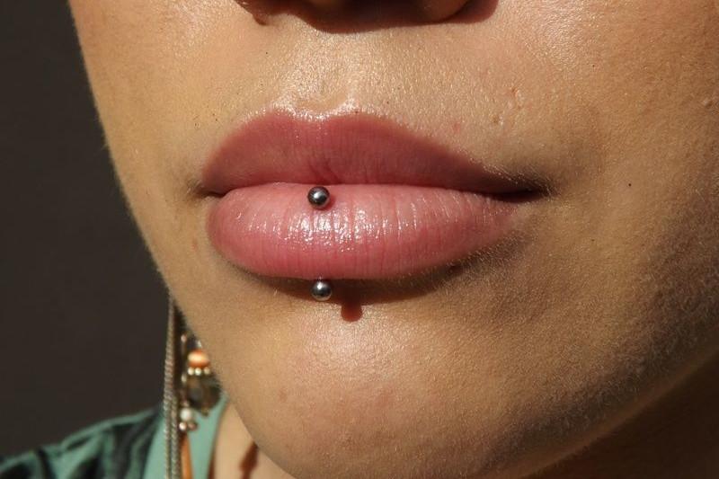 Piercing Labret : Tous nos piercing – Tagguée "anneau" – Piercing-Dealer