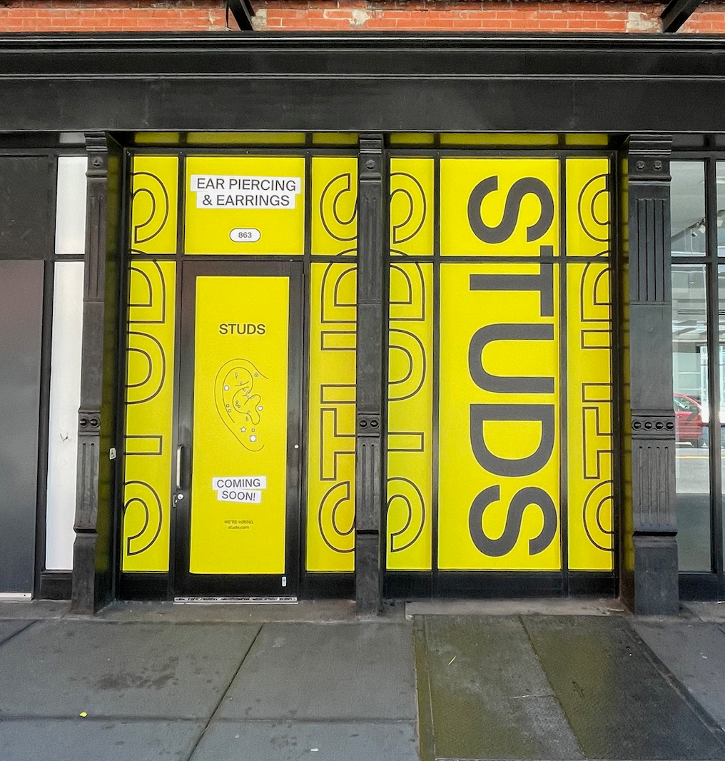 The exterior view of the Studs Meatpacking studio