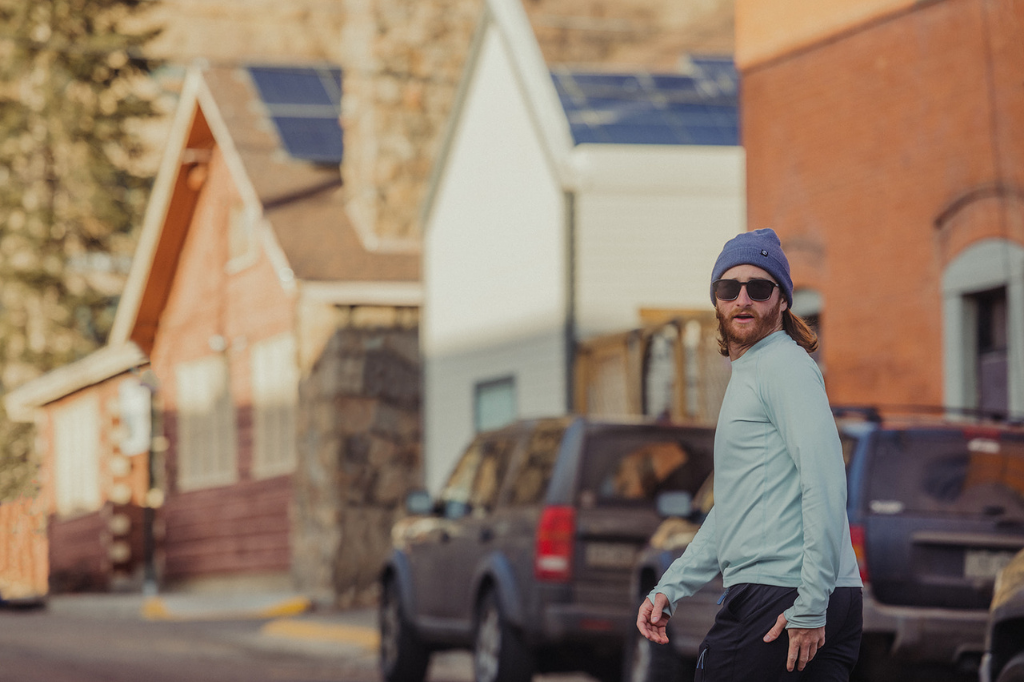 Guy walking through town in Vapor Elemental Wear