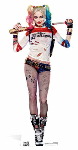 harley quinn in booty shorts