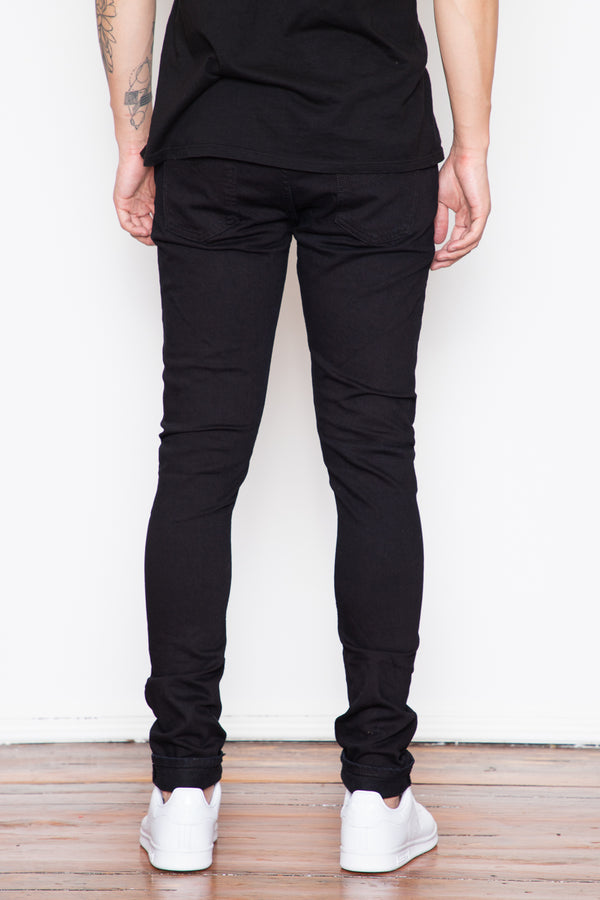 Nudie Jeans - Grim Tim - Dry Everblack – Dutil Denim