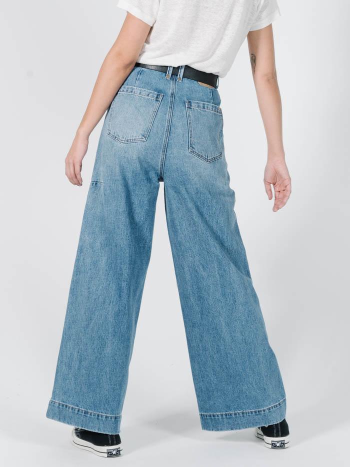 chloe jeans