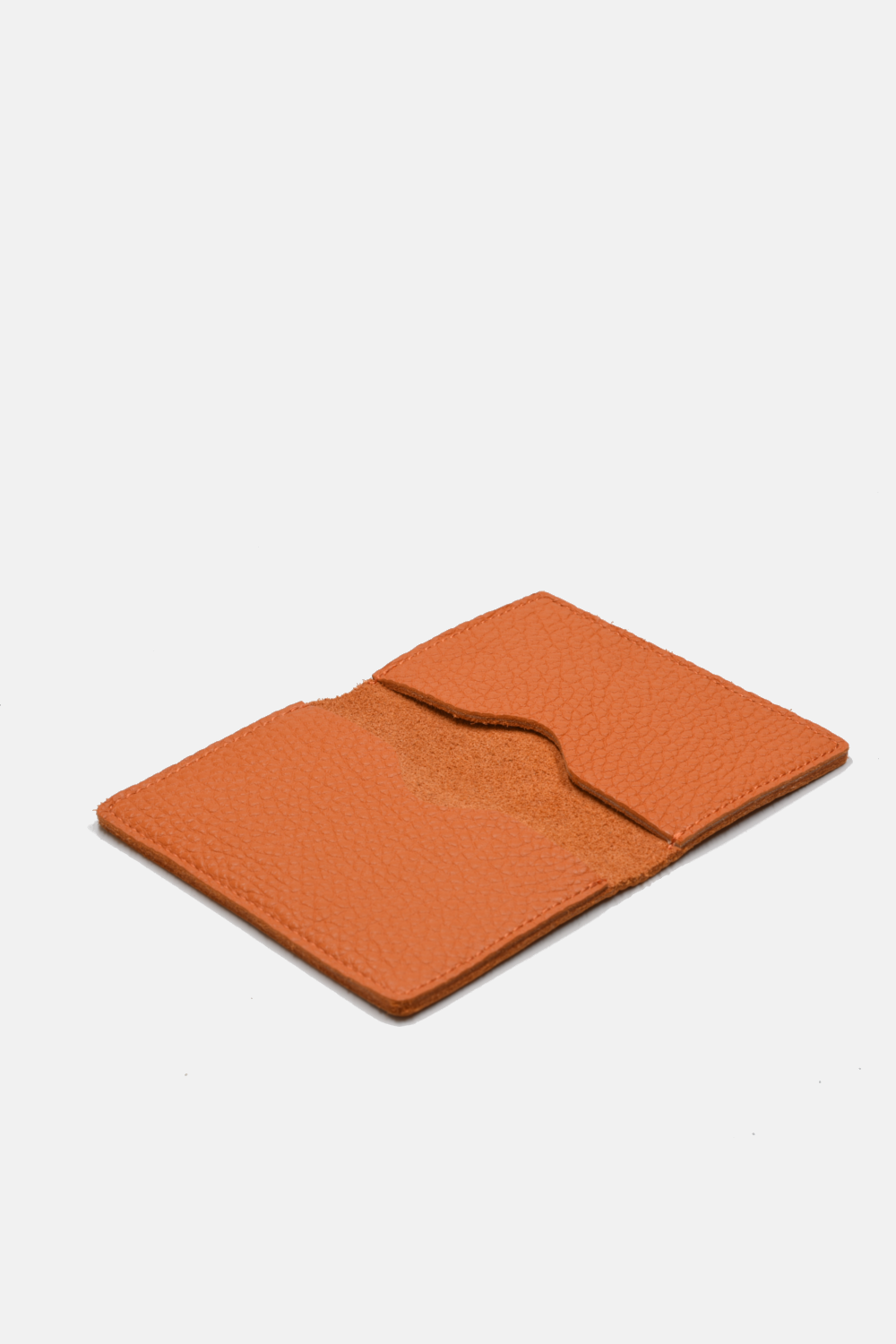 Soft Pebble Grain Bi-Fold