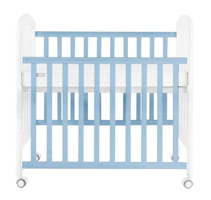 baby blue cot