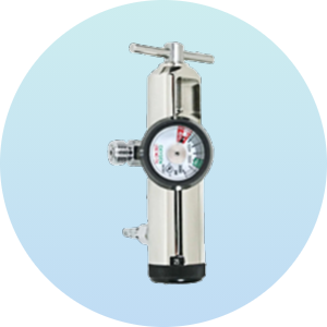 Pressure regulator valve for oxygen tanks with a pressure gauge, suitable for swimming safety equipment. The device is made of durable metal, featuring a clear dial for easy reading.