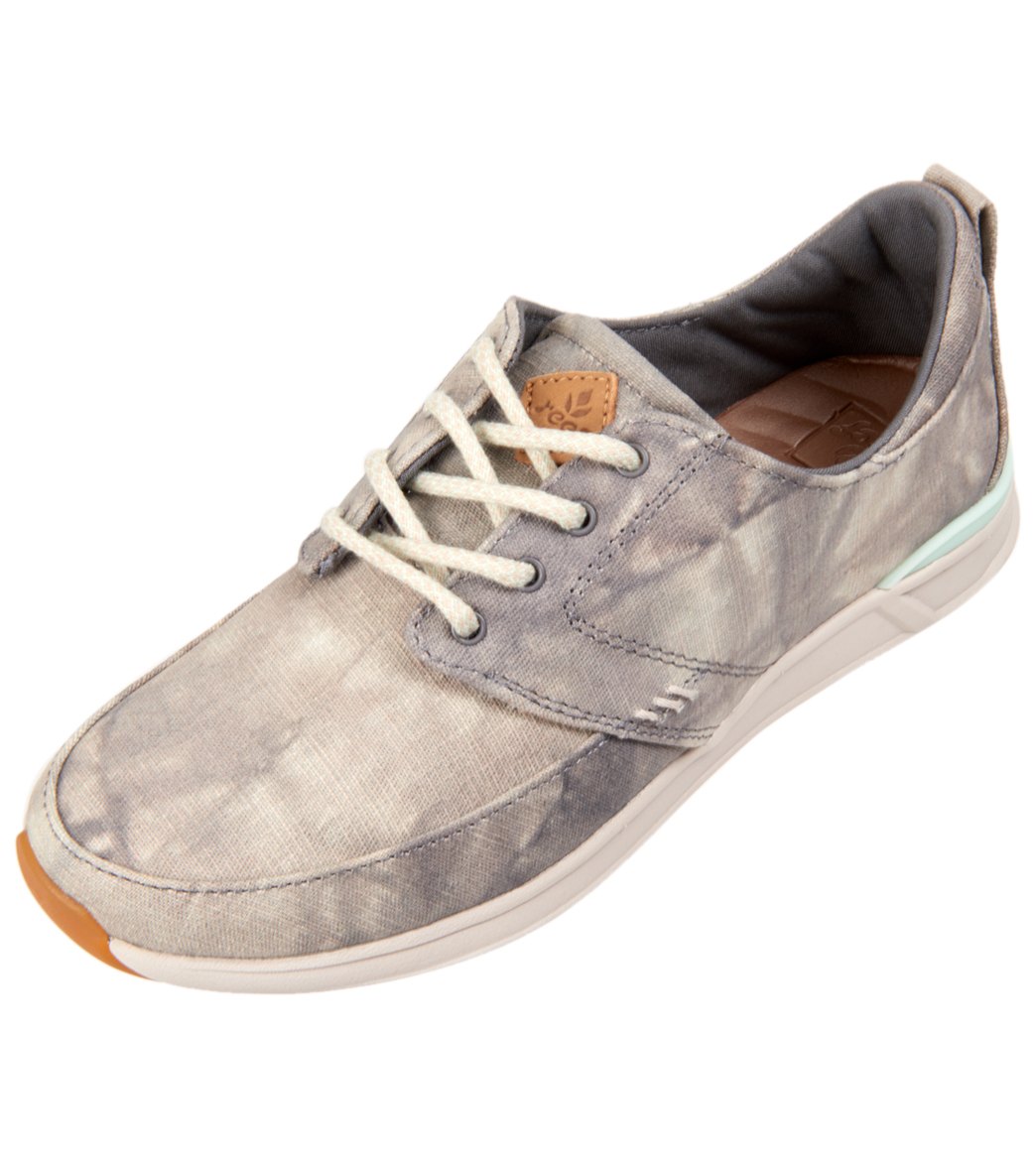 Reef Women's Rover Low Top Tx Shoe - Grey Silver 7 Rubber - Swimoutlet.com