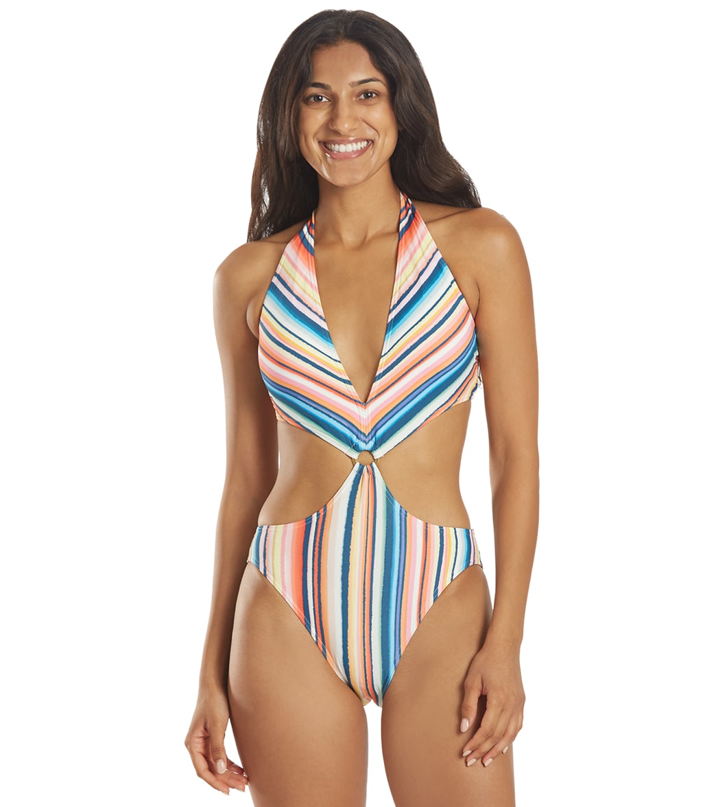 Vince Camuto Swimsuits & Swim Gear