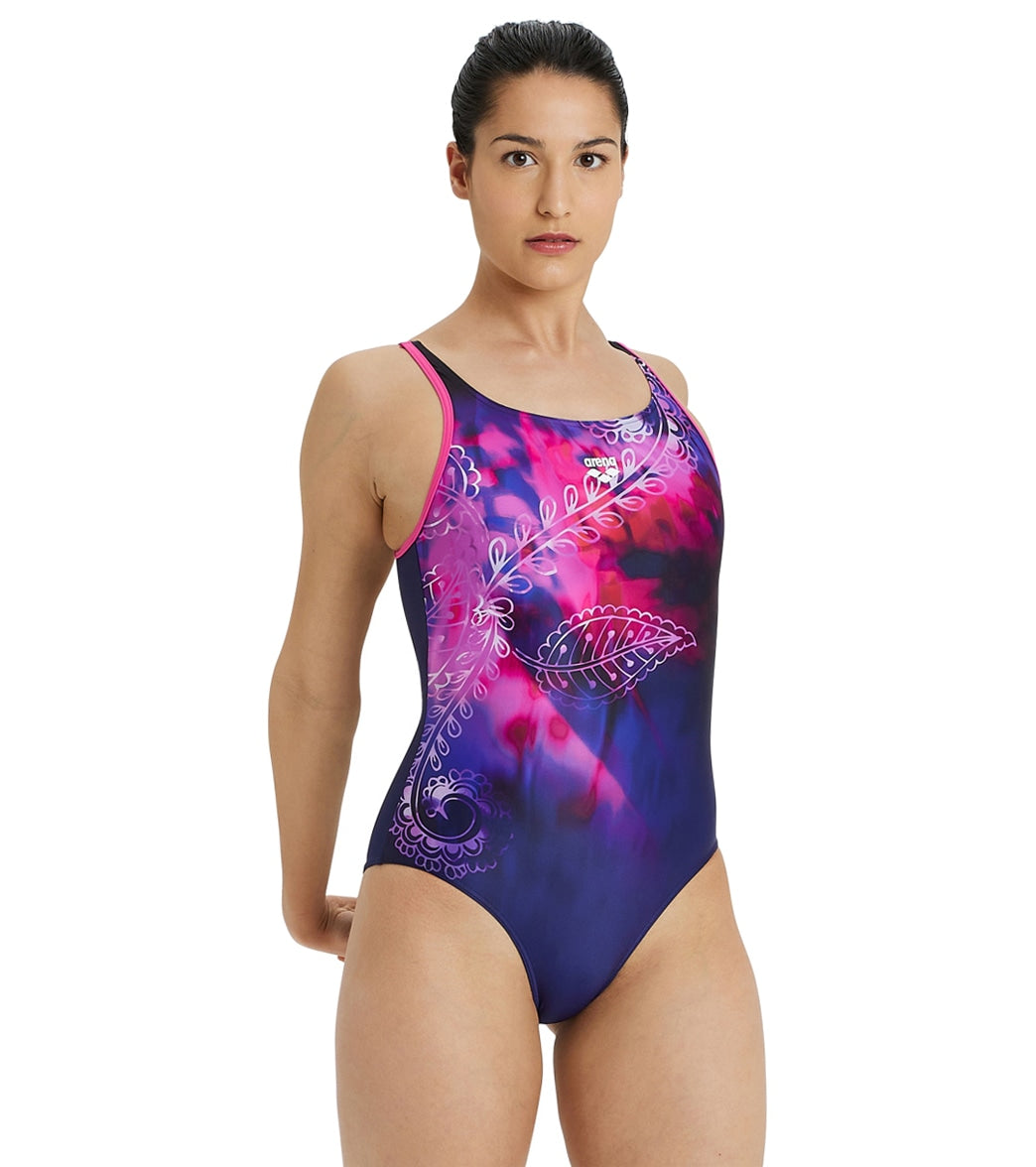 Choosing a Women's Competition Swimsuit Back Style 