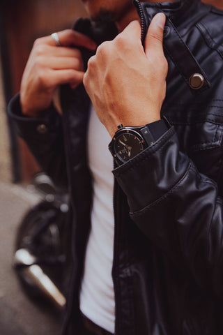 Black Rubber strap minimalist mens watches