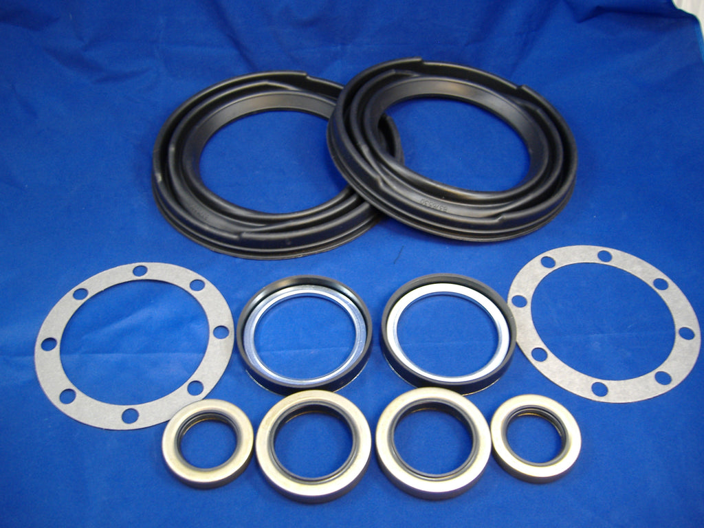 big mike s motor pool rockwell axles miitary truck parts m35a2 parts rockwell 2 5 ton front axle hub gasket and seal kit w one piece boots for m35a2 front axle hub gasket and seal kit w