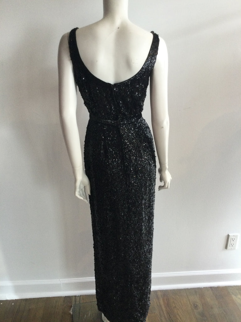 Gorgeous 1960s Kiki Hart Navy Blue Gold Sequin Vintage 60s Gown Evening  Dress For Sale at 1stDibs | dress that's blue or gold, navy blue and gold  dress, vintage navy dress