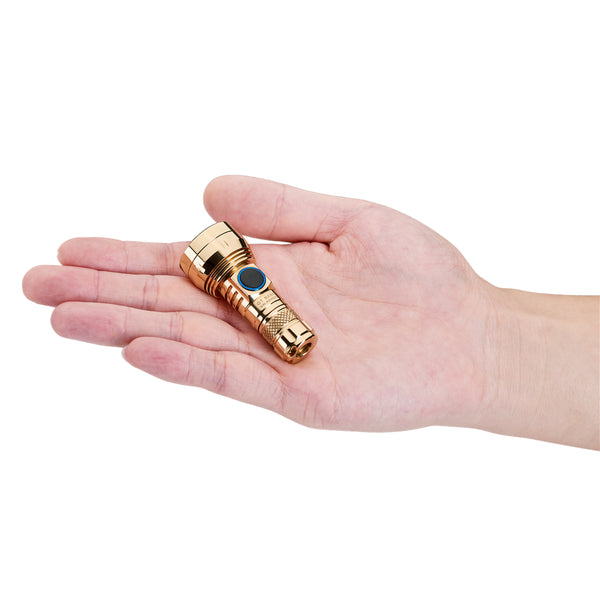 Super tiny LED flashlight - GT Nano brass