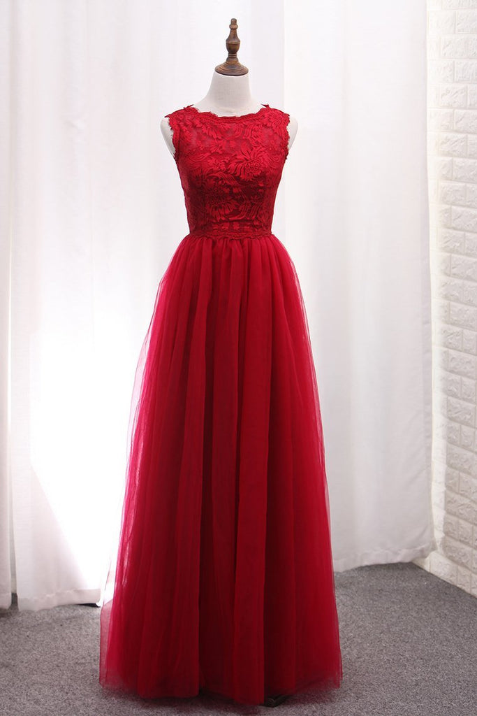 2022 A Line Bridesmaid Dresses Scoop Tulle With Applique Floor
