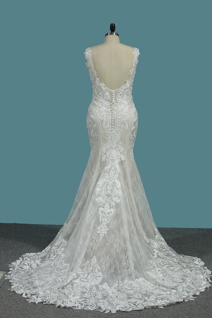2021 Mermaid Straps Lace Wedding Dresses With Applique Open Back Court