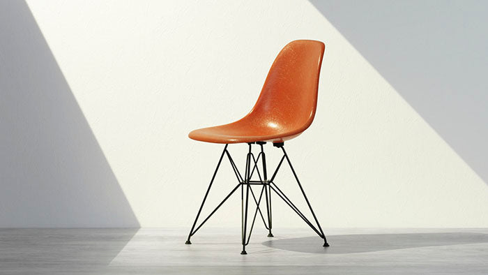 Eames FiberGlass Chair