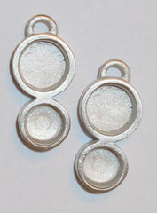 Double circle pewter bezels – Resin Obsession